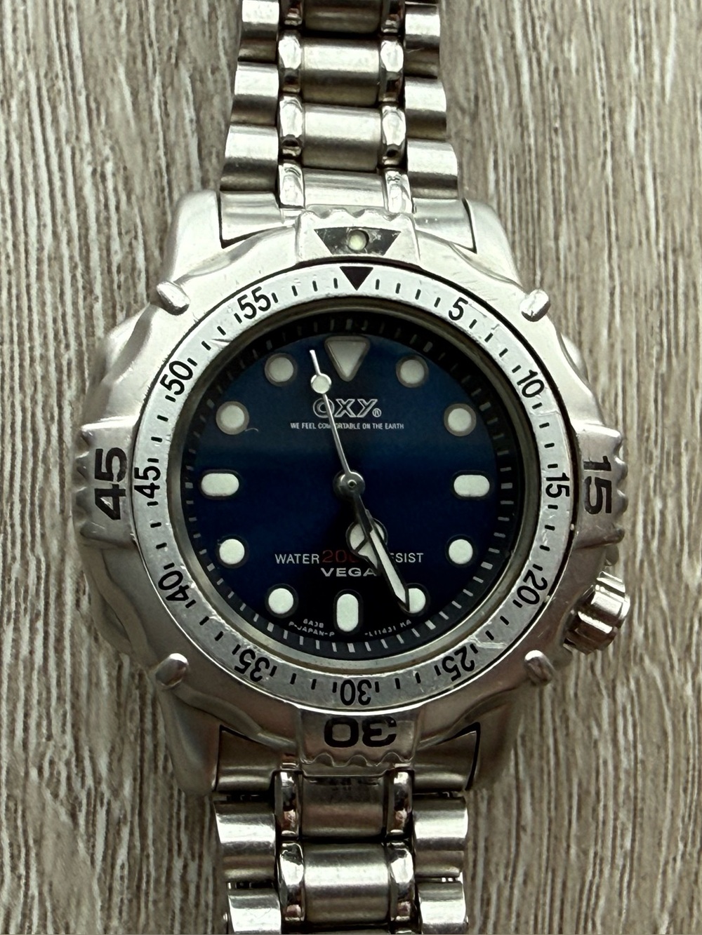 CITIZEN VEGA OXY 6A38-L05001
Quartz Watch